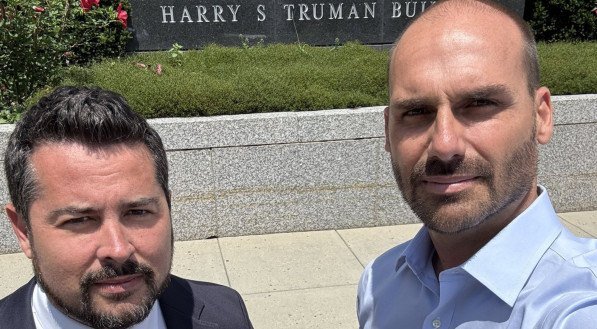 Para Moraes, Eduardo intensificou "ilícitos" após restrições