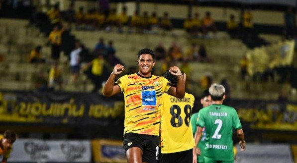 Atacante brasileiro está acertando com o clube da K3 League