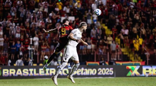 Botafogo vence o Sport por 1x0 fora de casa e mantém boa fase no Brasileirão.
