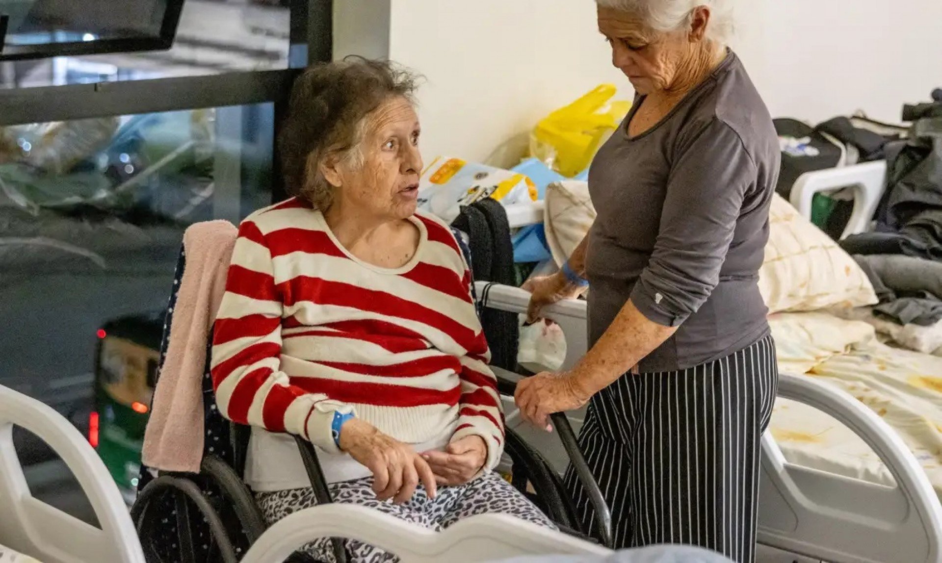 Desigualdade social acelera o envelhecimento, aponta estudo