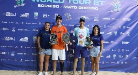 Foram definidos, no fim da noite deste domingo, os grandes campeões do inédito torneio internacional de Beach Tennis realizado na Arena Porto Seguro em Sorriso (MT)