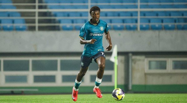 Atacante brasileiro foi um dos principais reforços do clube para a temporada