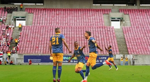 A 13ª rodada ainda contou com a Ponte Preta encostando no líder Caxias. Enquanto o destaque foi para a equipe pernambucana, que encerrou jejum sem vencer.