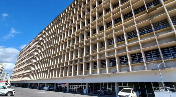 Duas crianças foram atingidas por bala perdida em Prazeres, no último domingo (20)