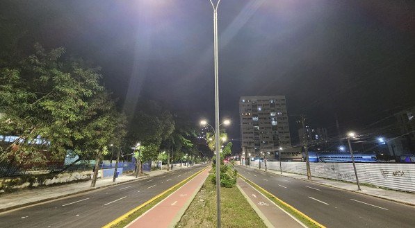Obras na Avenida Mário Melo são concluídas no Centro do Recife
