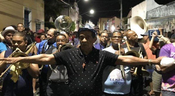 Lessa ajudou a ampliar calendário de prévias e rejeitou o título de 'maestro'