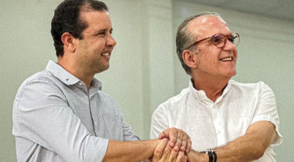 Com apoio de 86 prefeitos, o senador Fernando Dueire entra na luta pela reeleição