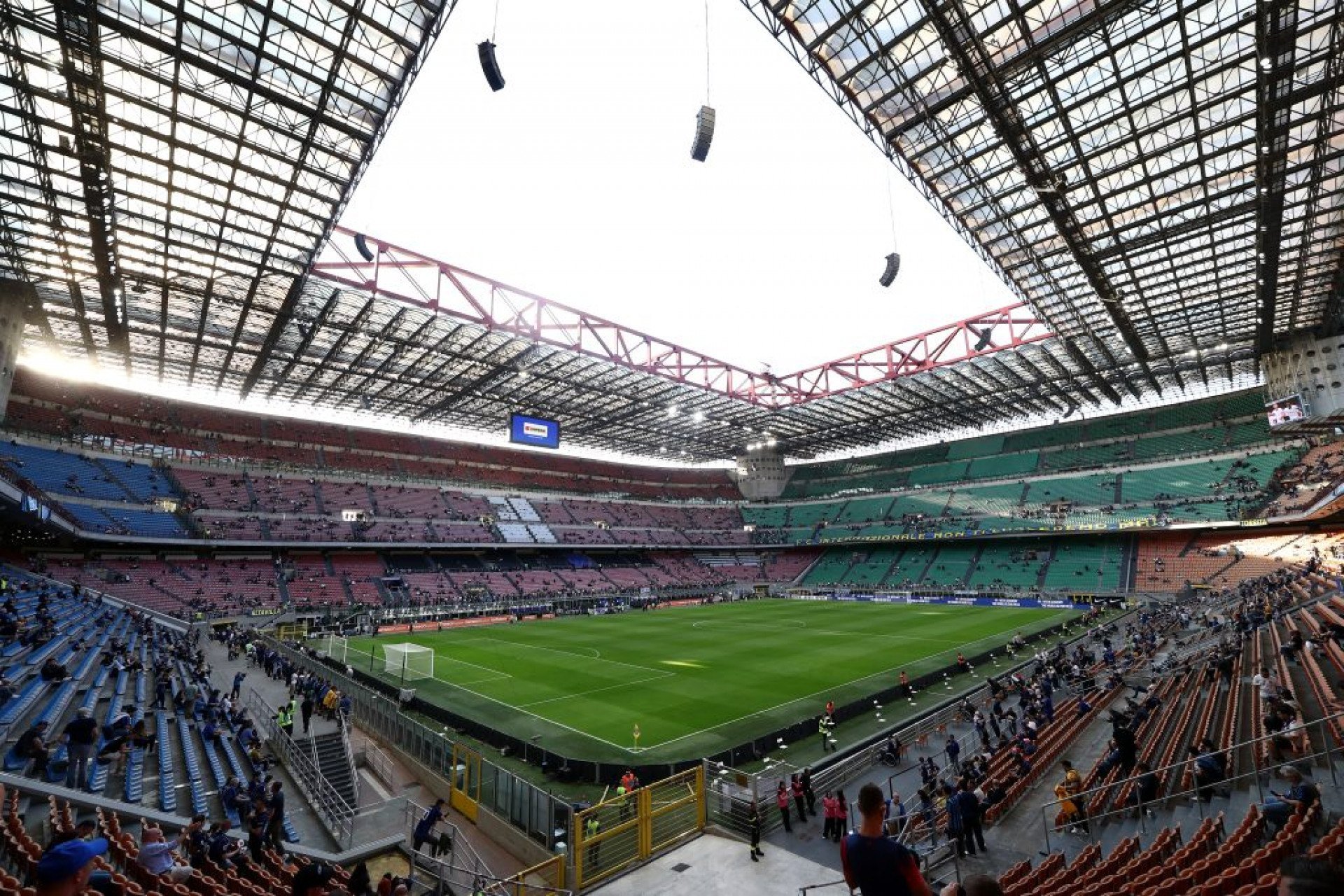 Torcida do Flamengo se mobiliza nas redes para contratar atacante de time Europeu