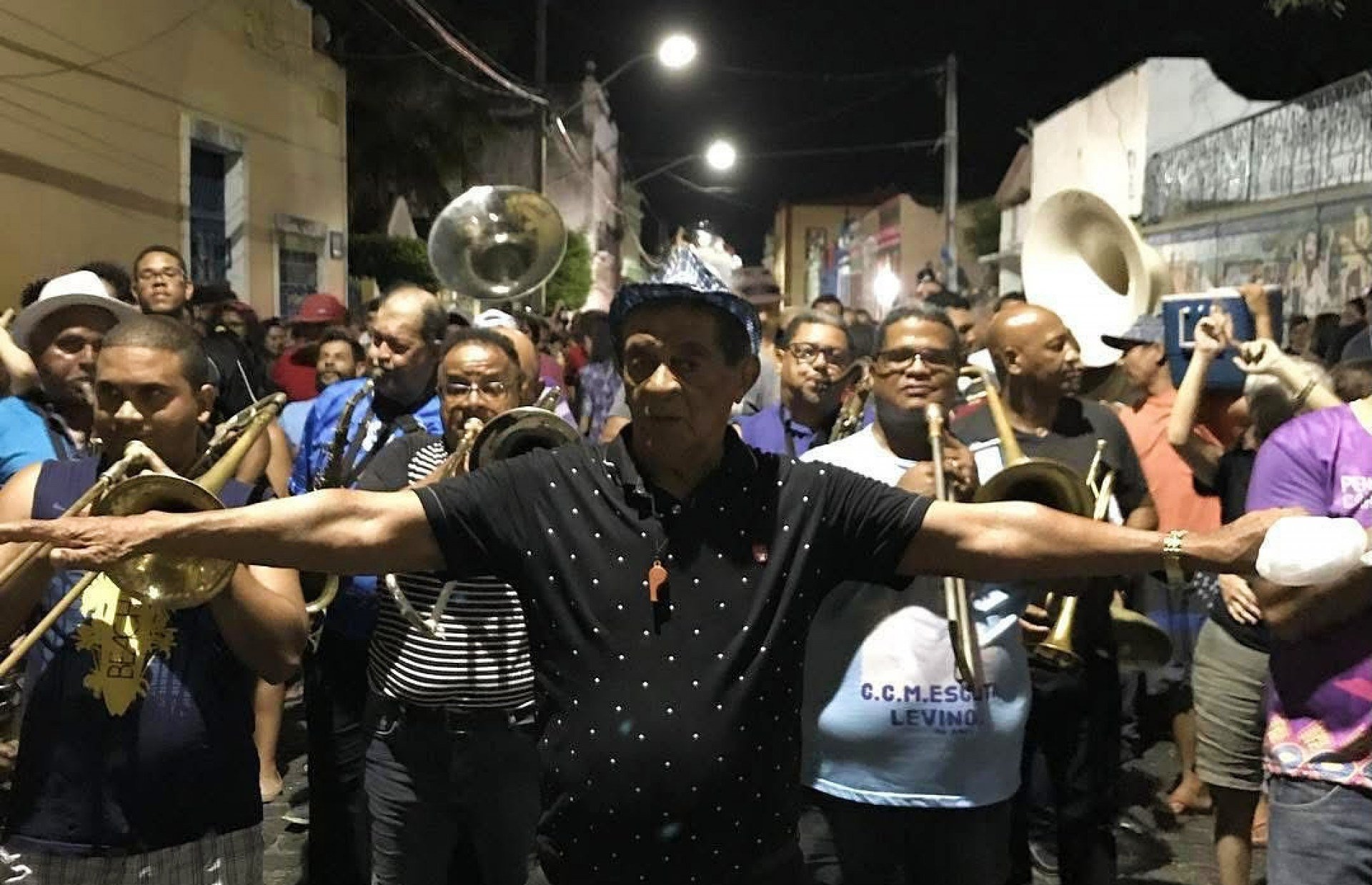 Lessa ajudou a ampliar calendário de prévias e rejeitou o título de 'maestro'