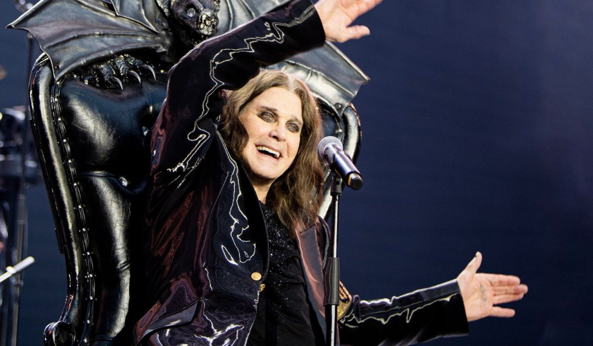 Morre Ozzy Osbourne, lenda do Black Sabbath e ícone do heavy metal, aos 76 anos