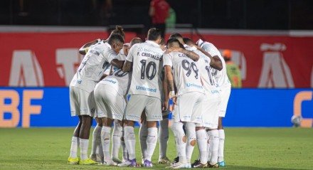 Tricolor enfrenta o clube peruano nesta quarta-feira (23), em jogo de volta dos playoffs da Sul-Americana. A bola rola às 21h30 na Arena.
