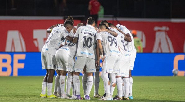 Tricolor enfrenta o clube peruano nesta quarta-feira (23), em jogo de volta dos playoffs da Sul-Americana. A bola rola às 21h30 na Arena.