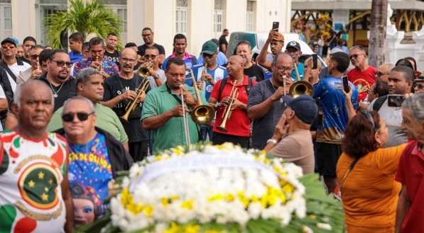 Sepultamento Maestro Lessa, Cemitério de Santo Amaro.