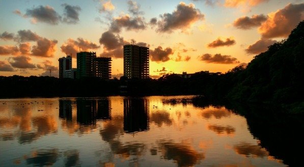 Recife (PE).