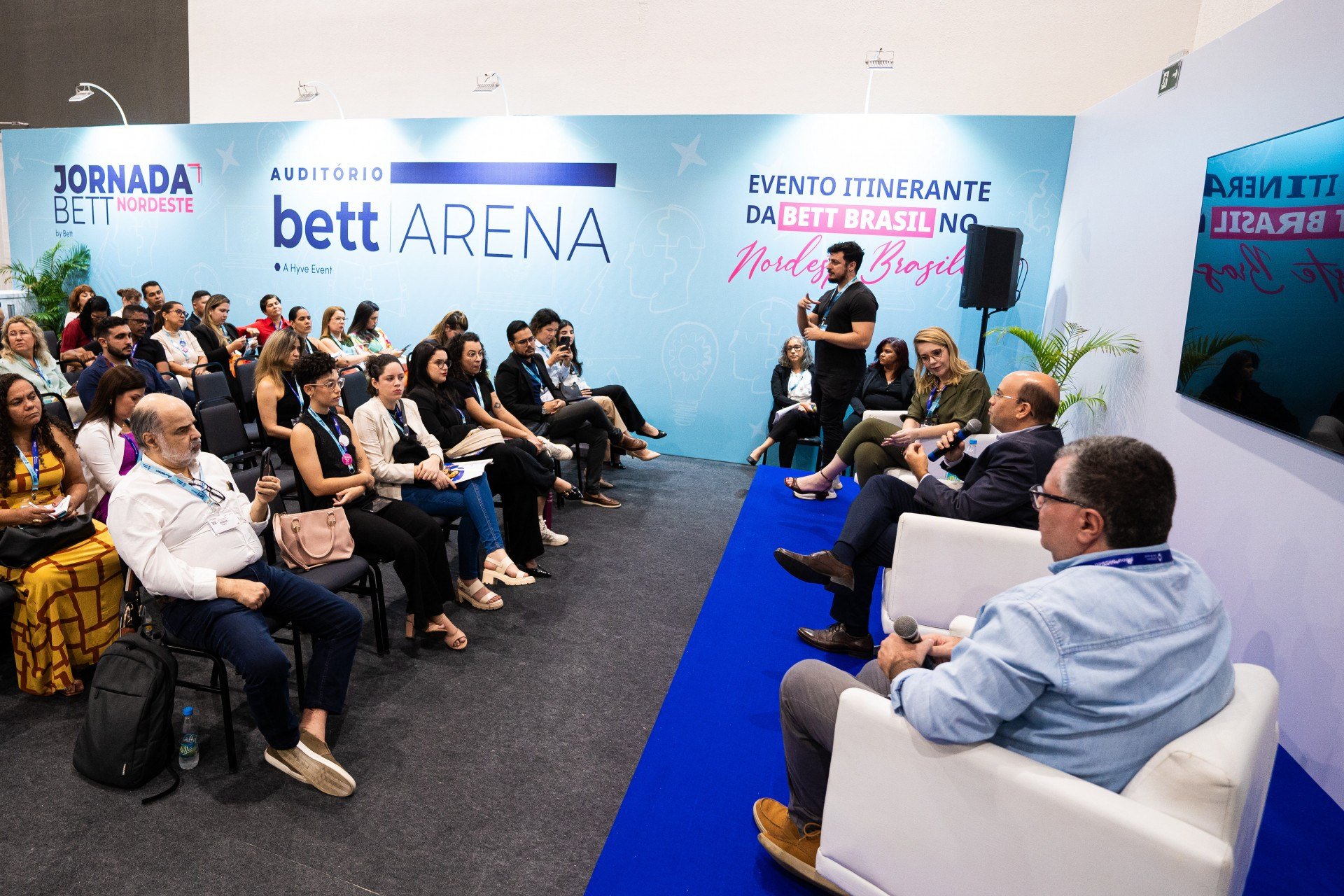 Recife sedia Jornada Bett Nordeste com foco na inovação e no futuro da educação