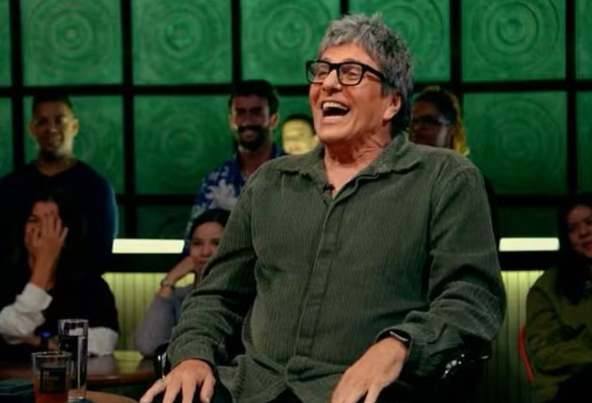 Evandro Mesquita revela perrengue inusitado em gravação de ‘Os Normais’