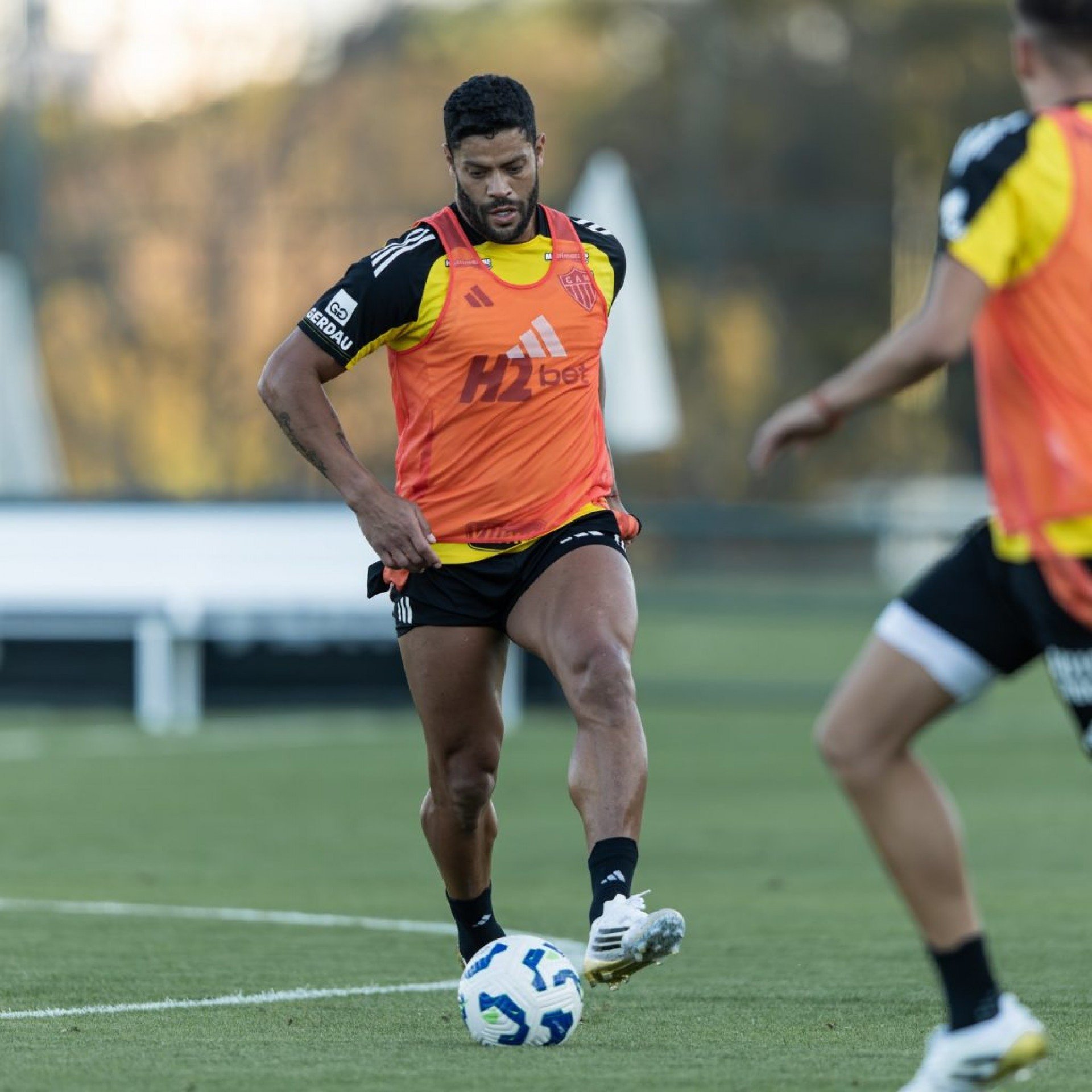 Jogadores do Atlético-MG protestam de forma inusitada em treino; confira