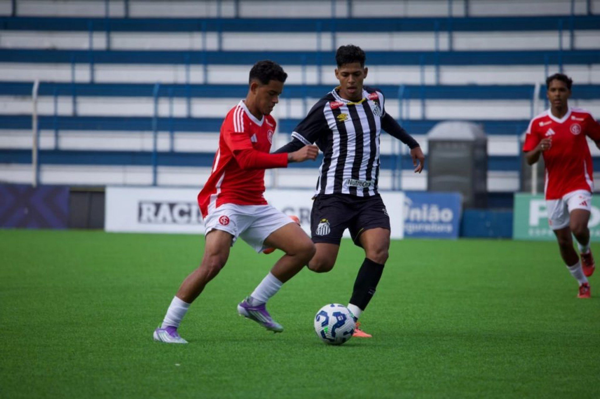 Inter perde para o Santos e está rebaixado no Brasileirão Sub-20