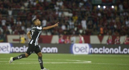 O Corinthians segue no mercado e monitora a contratação de um atacante de beirada para reforçar o elenco no segundo semestre de 2025. Após negociações frustradas com Biel &#8211; atleta do Sporting que está acertando sua ida ao Atlético Mineiro, o nome da vez é de Victor Sá, de 30 anos e atualmente no Krasnodar. [&#8230;]