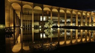 Itamaraty comemora decisão da França de reconhecer Estado Palestino