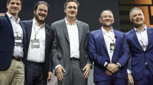 O prefeito do Recife e presidente nacional do PSB participou nesta sexta-feira (25) da Expert XP 2025, ao lado de Antônio Rueda, Renan Filho e Edinho Silva