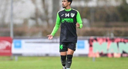 Capitão da equipe destaca adaptação rápida ao futebol alemão, desempenho individual consistente e foco no título da liga
