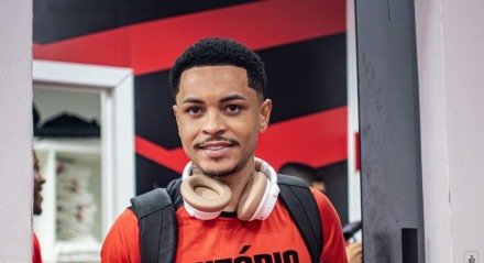 Um dos principais nomes do elenco rubro-negro, Matheuzinho será baixa para o jogo diante do Mirassol. 