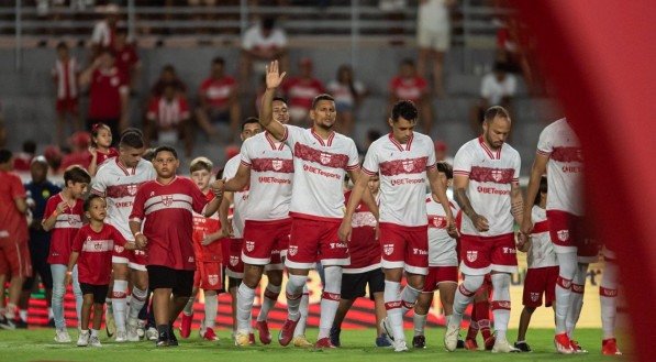 CRB x Novorizontino: onde assistir ao vivo, horário e escalações