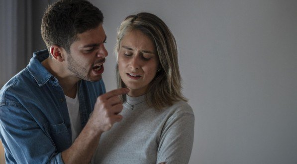 5 coisas que você não deve fazer para não sabotar seus relacionamentos