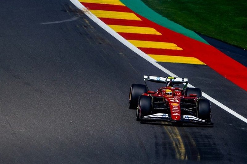 Lewis Hamilton, piloto de Fórmula 1 da Ferrari