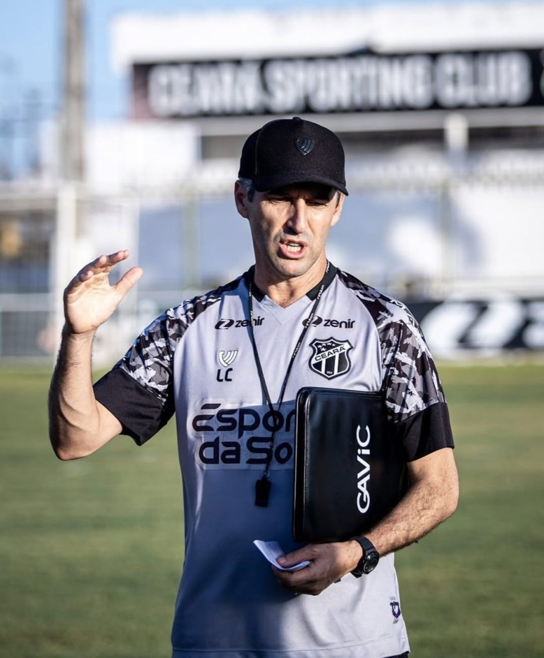 Ceará negocia retorno de jogador com passagem marcante pelo clube