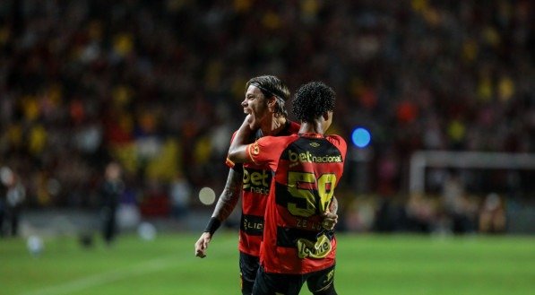 Sport 2 x 2 Santos, na Ilha do Retiro, em jogo válido pela 17ª rodada da Série A do Campeonato Brasileiro.