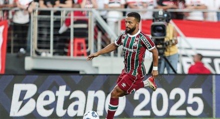 Após a partida, o lateral lamentou o momento da equipe e cobrou mais atitude dos companheiros