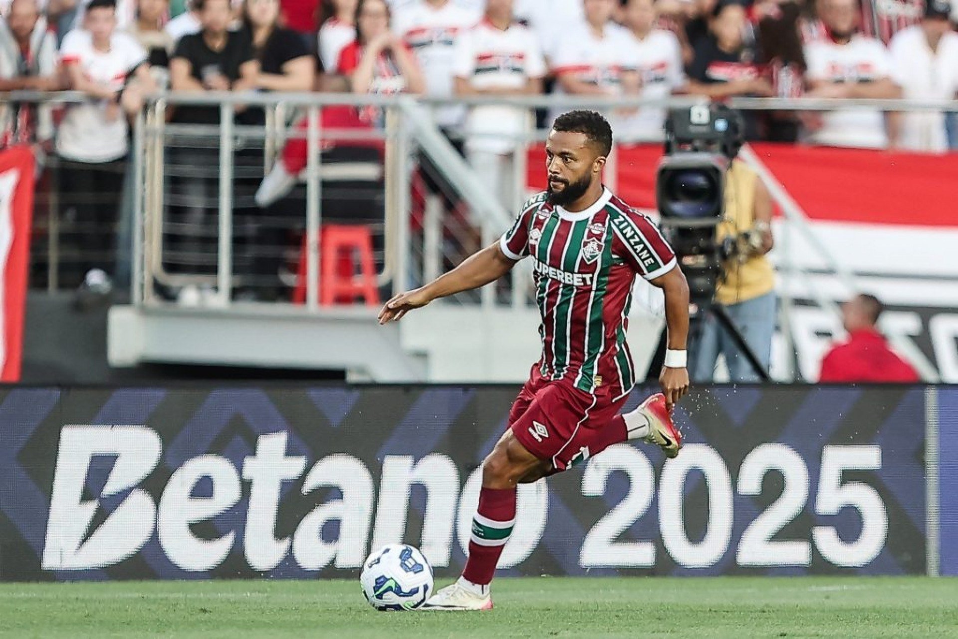 Samuel Xavier se revolta e não ameniza nas críticas pelo mau desempenho