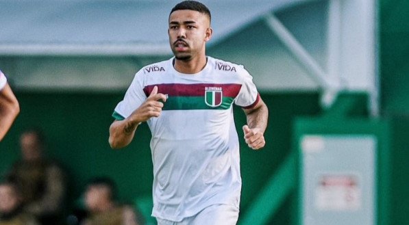 Com gols, personalidade e regularidade, atacante se consolida como um dos grandes nomes da Série B do Catarinense