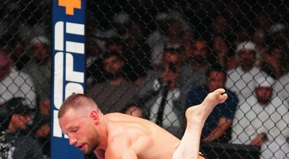 Neste sábado (26), o UFC se instalou em Abu Dhabi para realizar mais um evento da organização, com um duelo de pesos-médios como luta principal