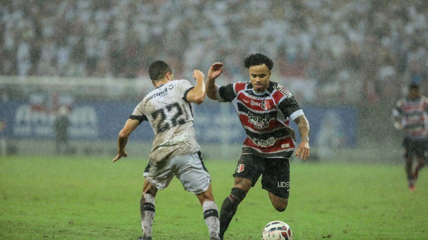 Santa Cruz 3x0 Treze, na 14ª e última rodada da primeira fase do Campeonato Brasileiro da Série D, na Arena de Pernambuco.