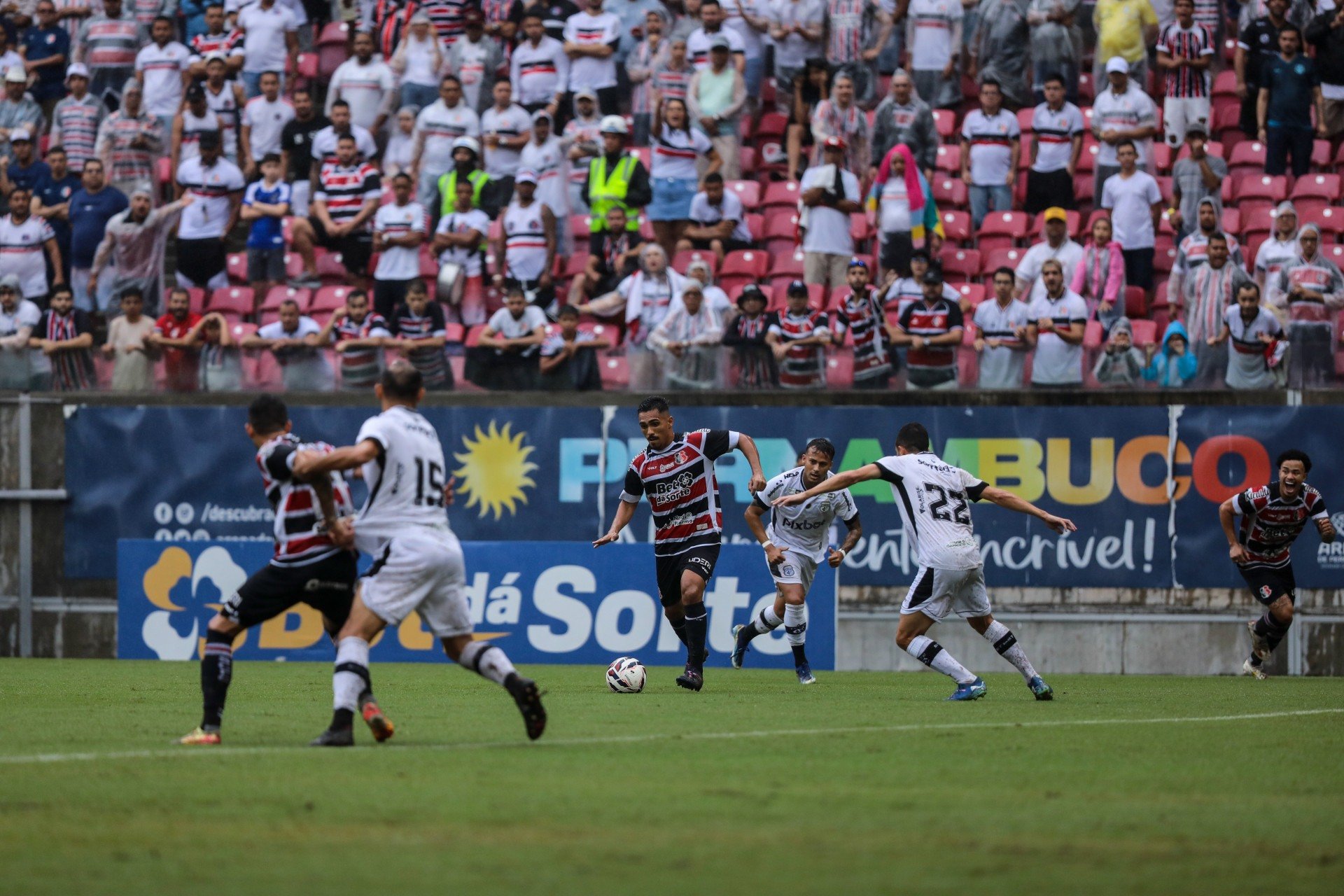 Santa Cruz confirma partida contra o Sergipe na Arena de Pernambuco