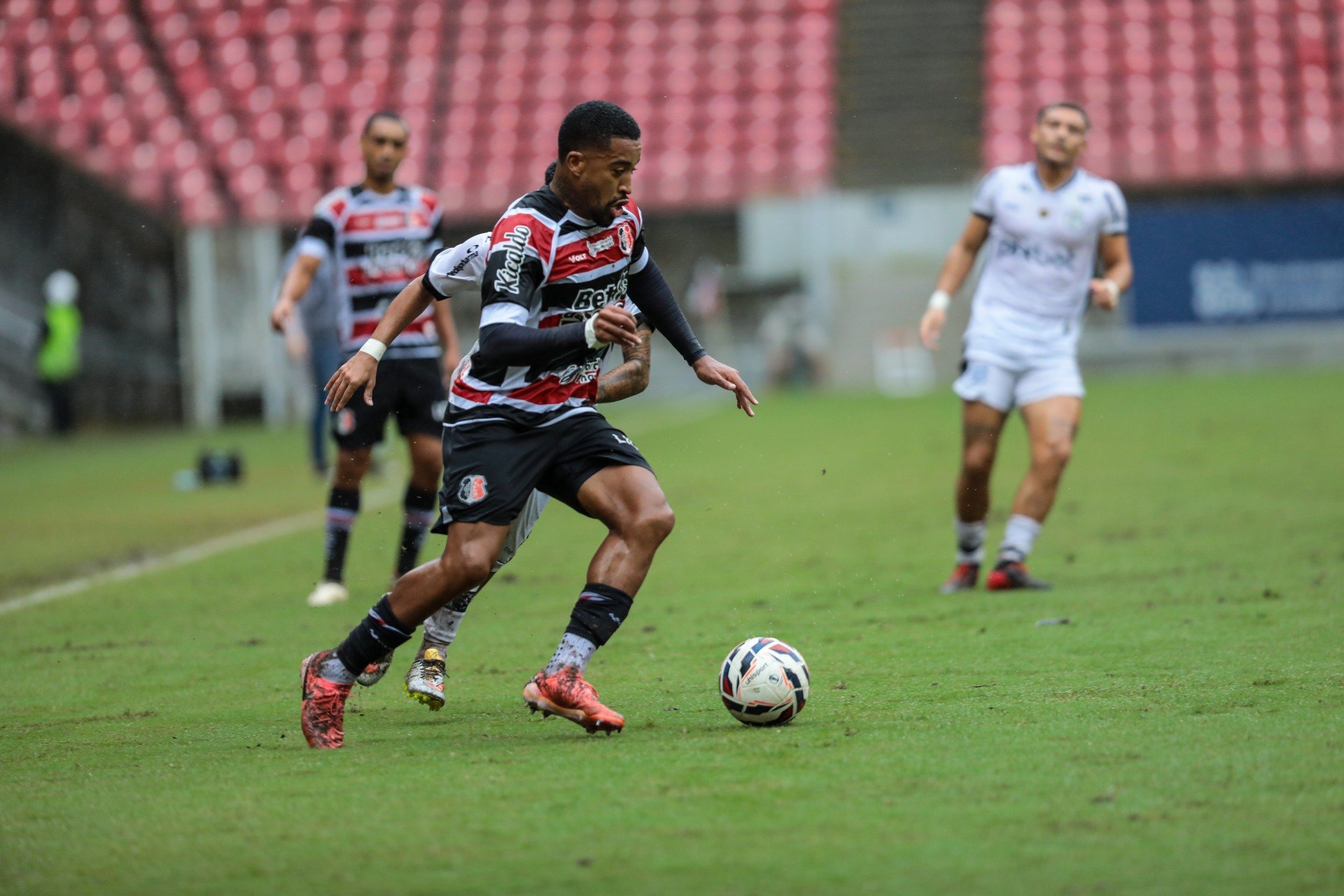 Santa Cruz confirma alteração e jogo da volta contra o Sergipe será na Arena de Pernambuco