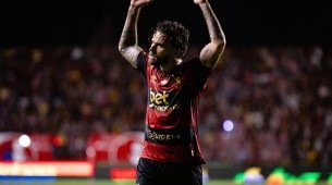 Lucas Lima, meia do Sport