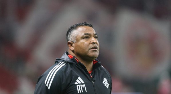 Técnico reconhece que o Inter entrou em campo desconcentrado no começo do empate por 1 a 1 contra o Vasco no Beira-Rio