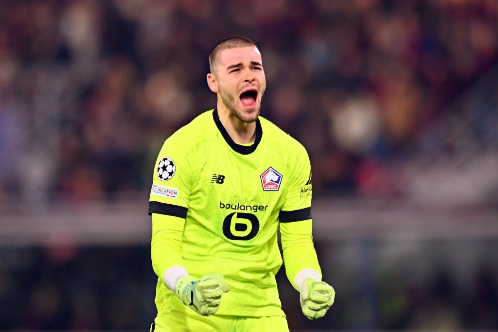 Com futuro de Donnarumma indefinido, PSG mira goleiro do Lille