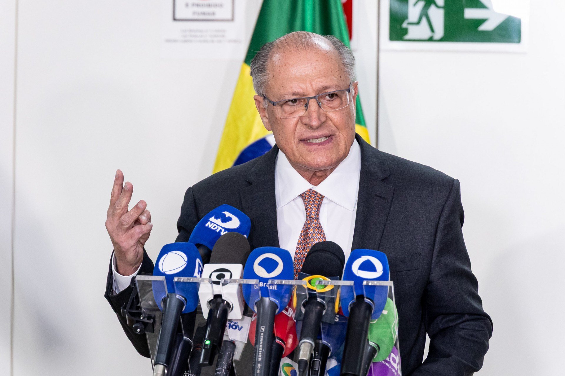Alckmin: plano de contingência só deve ser discutido se tarifaço for 'consumado'