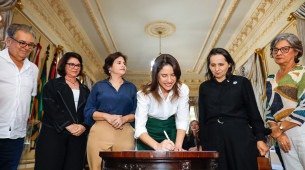 A governadora Raquel Lyra esteve ao lado da vice Priscila Krause durante lançamento dos novos editais do programa Inova PE