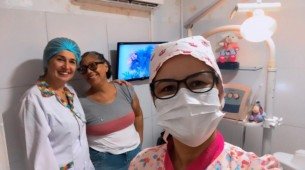 A associação Caminho do Bem oferece mensalmente a cerca de 150 crianças e adolescentes da comunidade em que se insere, reforço pedagógico sistemático e aulas de empreendedorismo e até aprendizado artístico