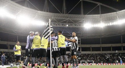 O defensor lembrou que o confronto ainda está em aberto e que o grupo já precisa pensar no próximo compromisso
