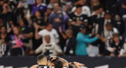 O Alvinegro foi mais efetivo que em outras partidas, mas perdeu muitas chances no segundo tempo