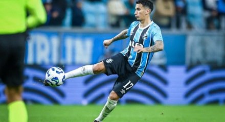 Com triunfo por 2 a 1, Grêmio colocou fim na sequência negativa pelo Brasileirão