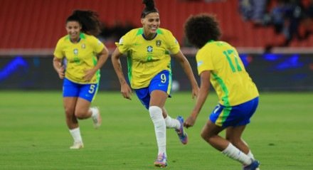 Confronto decisivo contra a Colômbia acontece no próximo sábado (2) 