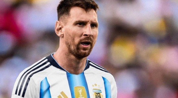 Montagem traz Messi com suposta nova camisa da Argentina para a Copa do Mundo 2026